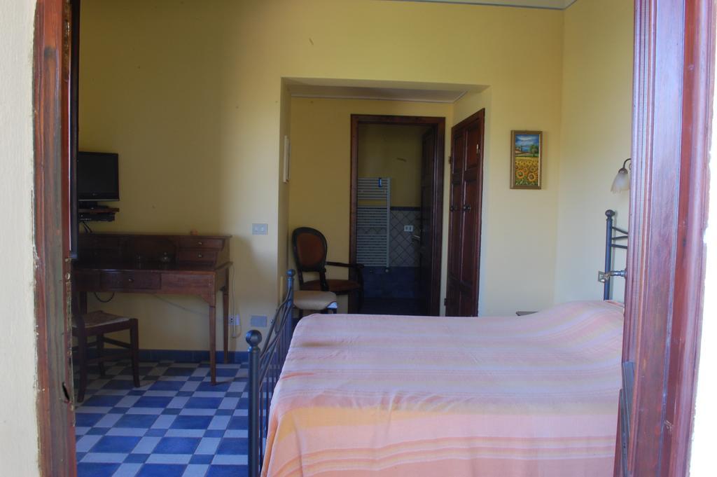 Il Pino Bed & Breakfast Vetulonia Phòng bức ảnh