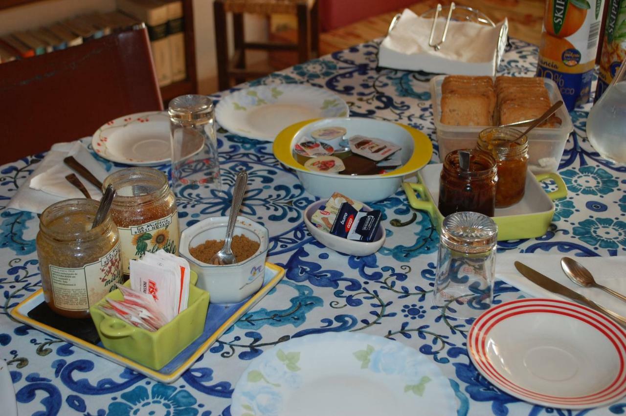 Il Pino Bed & Breakfast Vetulonia Ngoại thất bức ảnh